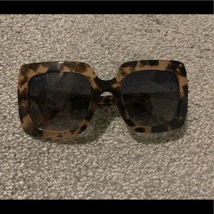 DIFF Eyewear Sasha Sunglasses